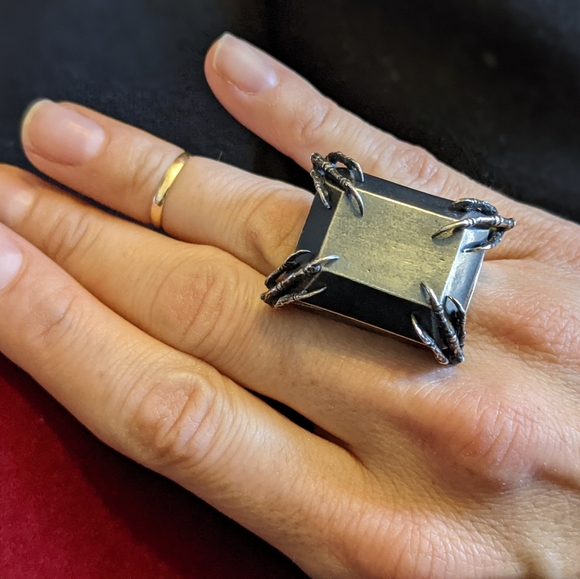 SOLD! - Picture 3 of 11